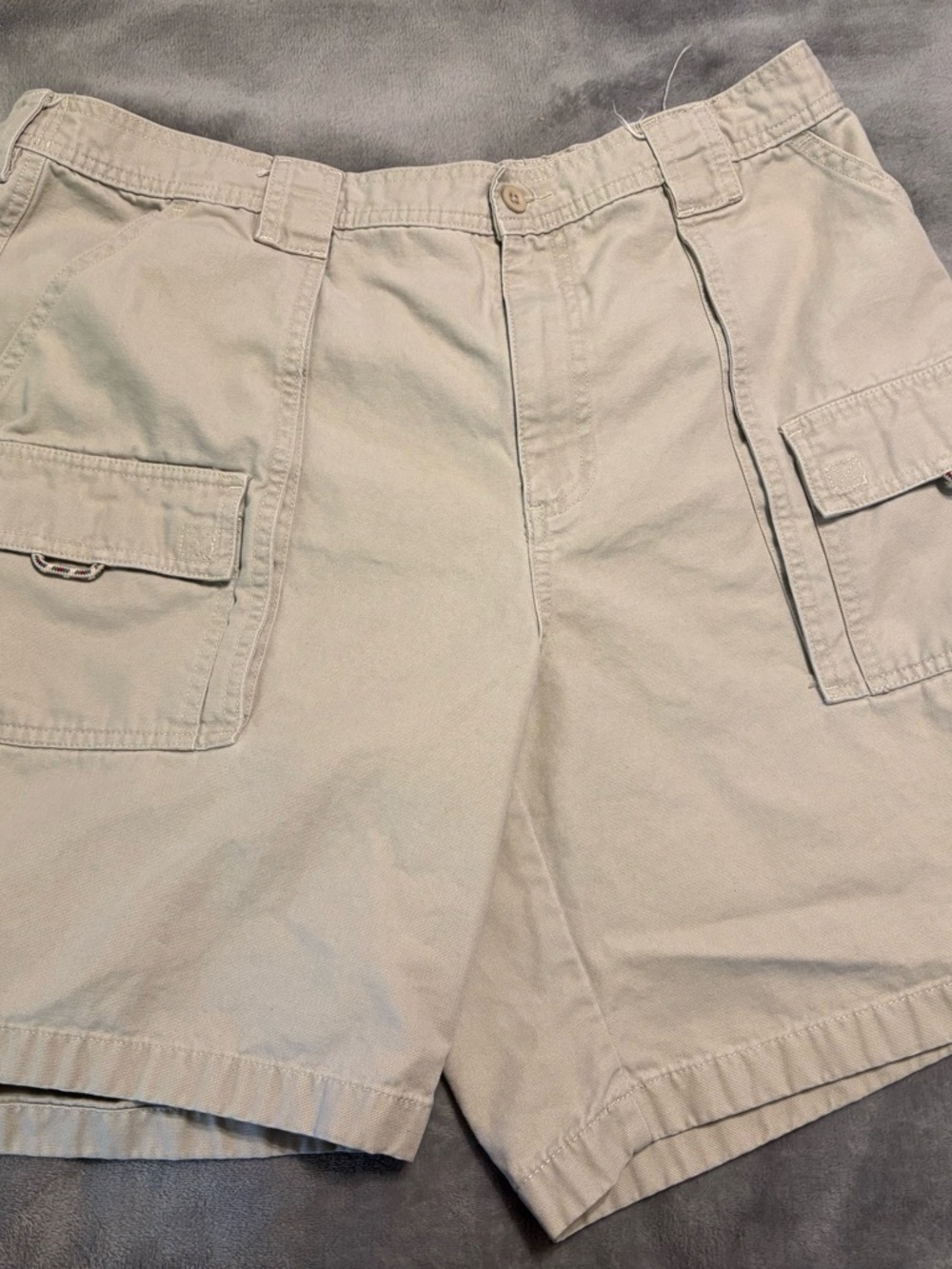 L.L. Bean Men's Cargo Shorts Comfort Waist
